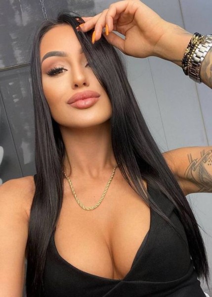 Проститутка Амира